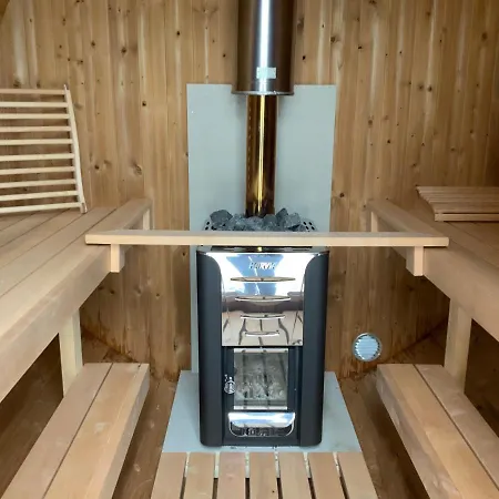 Hencoop 2 Kitchen Bathroom And Optional Sauna Kaiserslautern